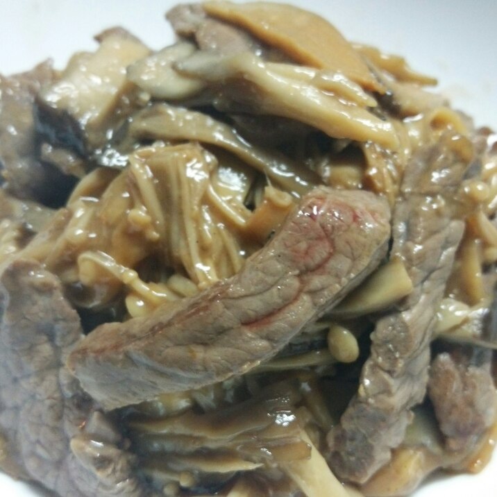 あっさり！きのこいっぱい！牛肉とキノコのポン酢炒め